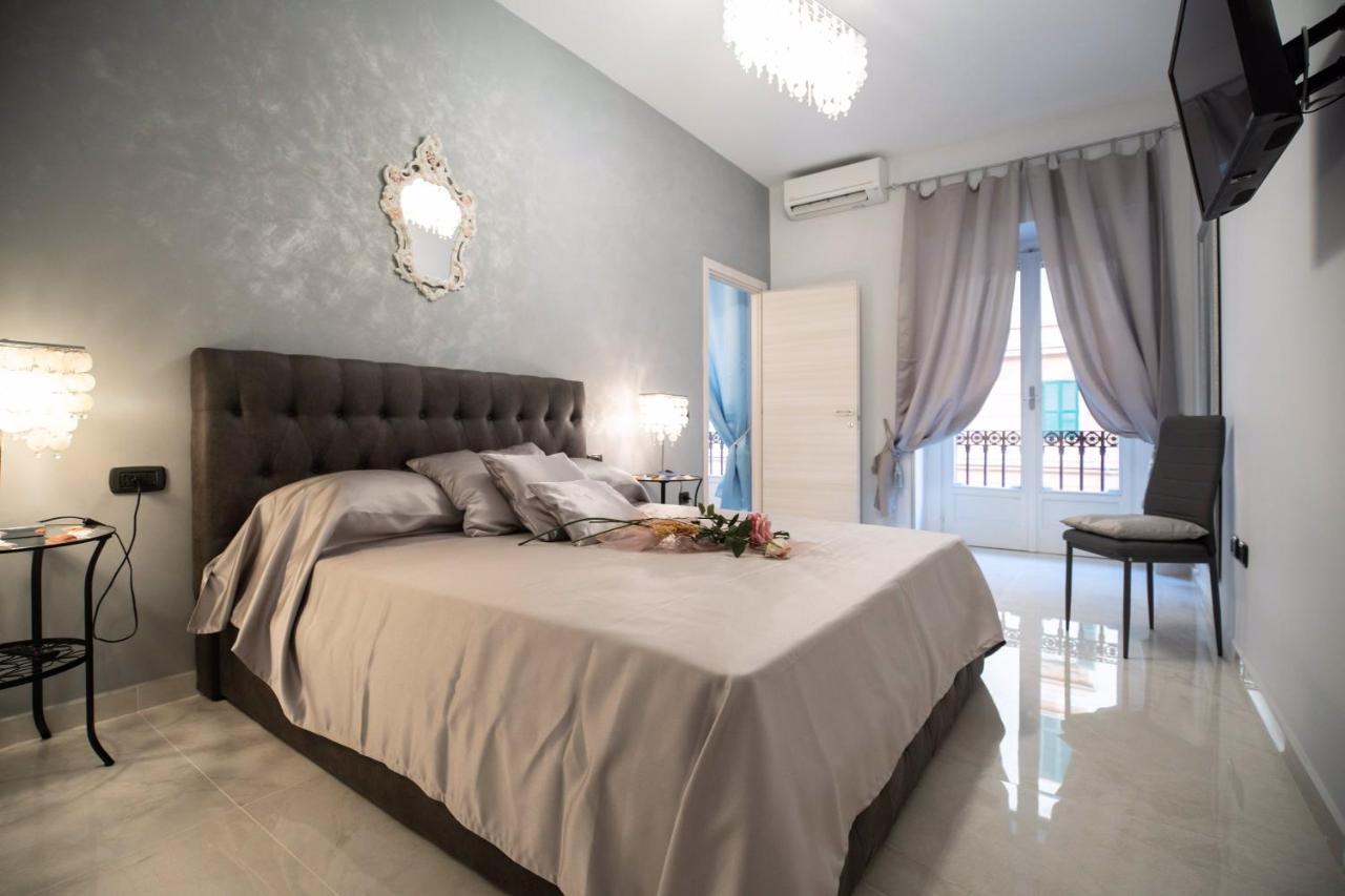 Apartmán New In!Amalie At Santa Lucia Neapol Exteriér fotografie